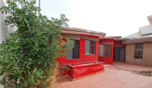 Imagen 3 de 20 de Casa En Venta En El Campestre Gómez Palacio - (2)