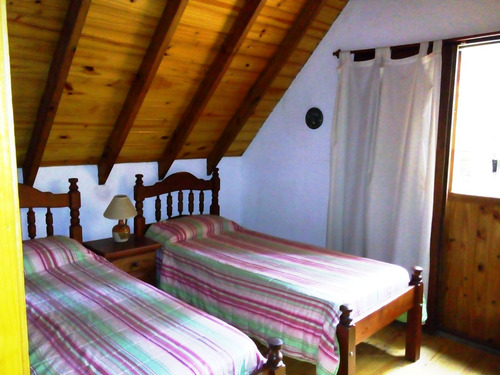 Venta Casa 2 Dormitorios Mar Azul Con Cochera