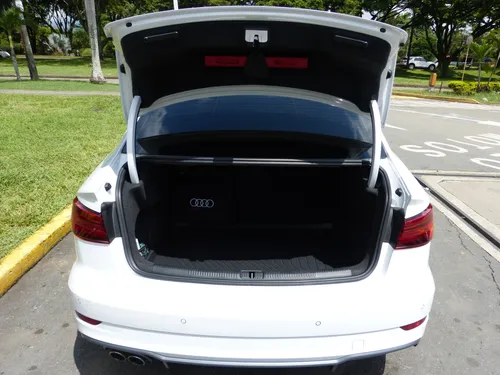 Audi A3 2.0 TFSIST Progressive