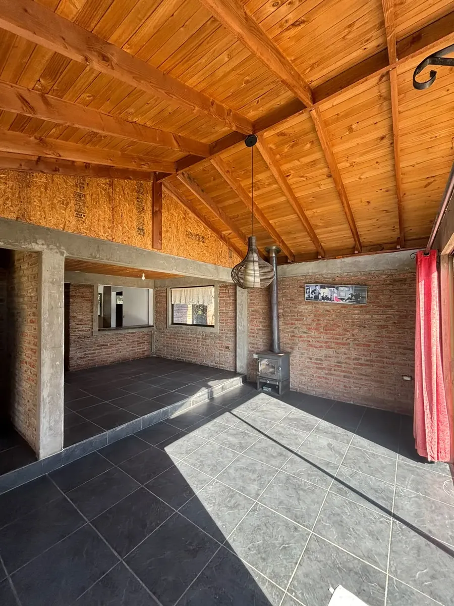 Imagen 2 de 15 de Arriendo Amplia Casa En Pirque Excelente Ubicación