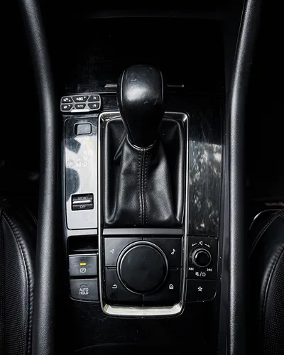 Mazda 3 Grand Touring B2+