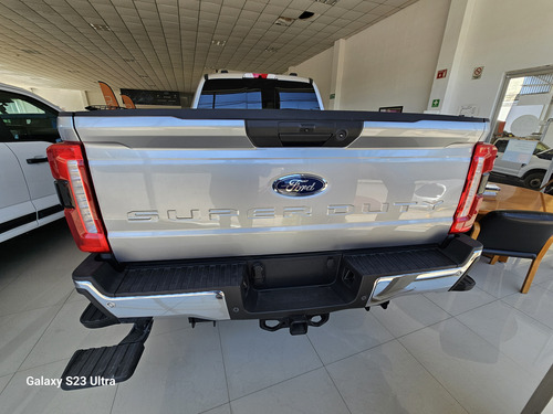 F-250 Xlt,diesel 6.7 L V8,ta
