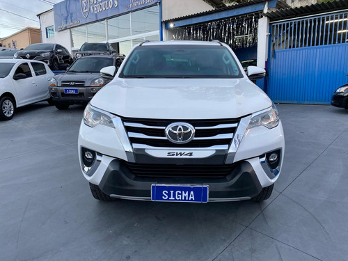 Toyota Hilux SW4 Hilux SW4 SR 4x2 2.7/ 2.7 Flex 16V Aut.