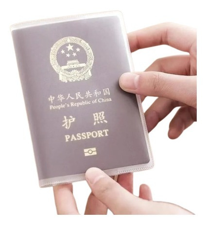 Porta Pasaporte En Vinil Transparente Preco Por 8  Pcs 