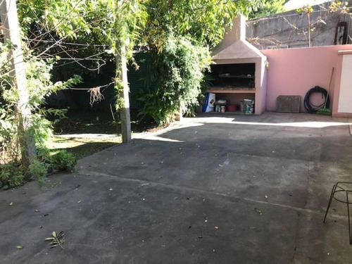 Imagen 6 de 14 de Casa Americana En Venta- 3 Ambientes Con Excelente Fondo- Zona Ituzaingo Norte- Permuta