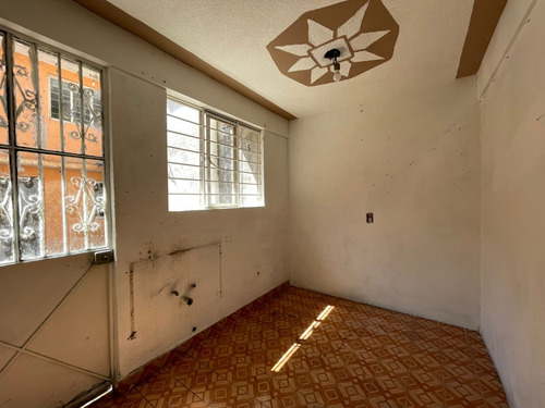 ¡vive O Invierte En Una Propiedad Con Alto Potencial En Ecatepec! Casa En Venta En Lazaro Cardenas, Ecatepec De Morelos