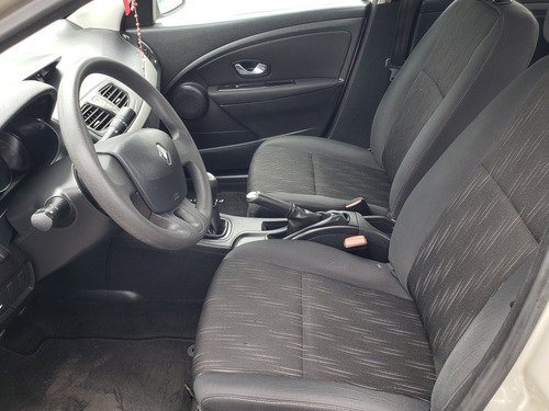Renault Fluence 1.6 Confort 110cv 2011