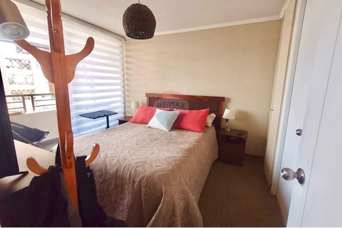 Lindo Depto 1 Dorm + Est+ Bod, Pasos De Metro