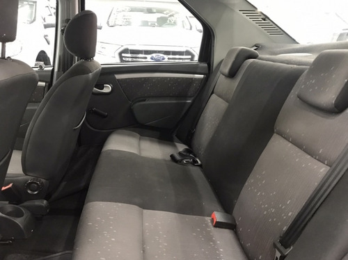 Imagem 4 de 8 de Renault Logan Exp 1016v