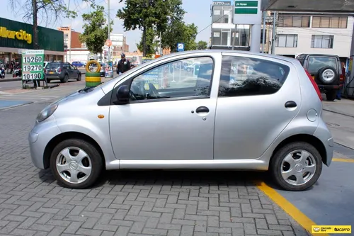 Byd F0 Glx-i2013