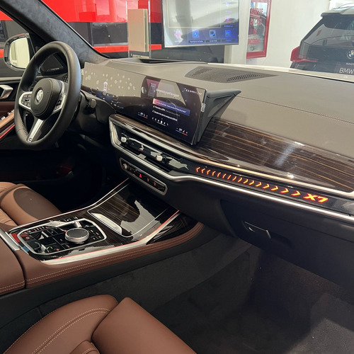 BMW X7 3.0 Xdrive70