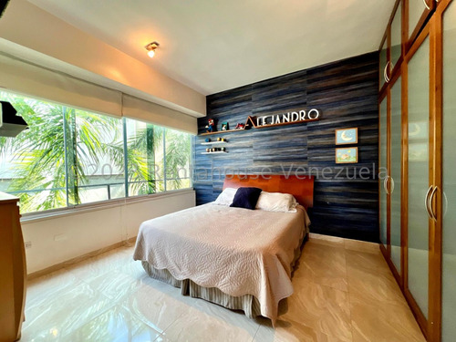 Los Palos Grandes, Apartamento En Venta