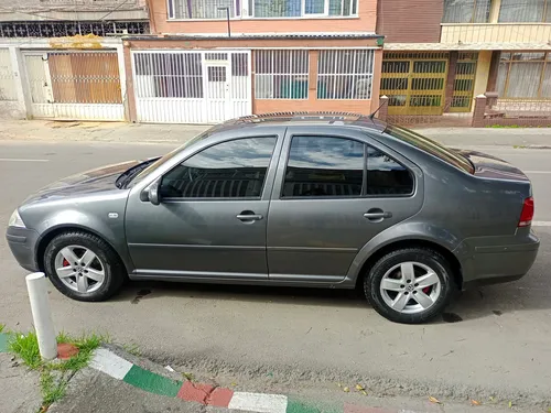 Carro Familiar Versión Top De Gama Enllantado Negociable