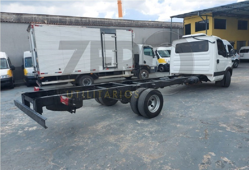 Iveco Daily 70c17 2013 Chassi