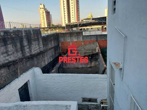 Imagem 3 de 15 de Casa-locação-bairro Santa Terezinha-sorocaba - Stcc00059