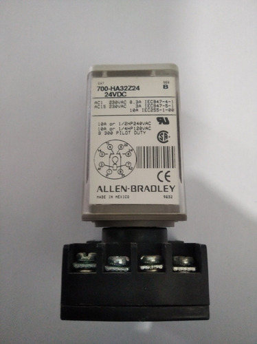 Relé De Control 8pines Bobina 24vdc Con Base Allen Bradley