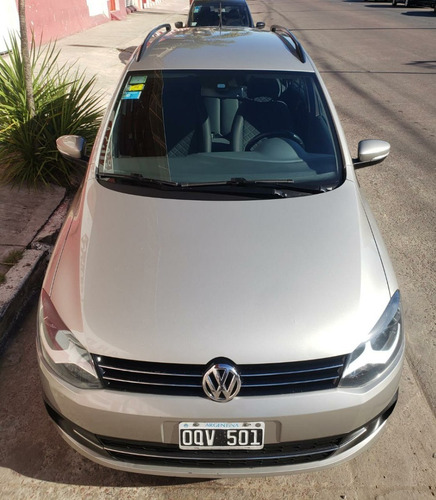 Imagen 4 de 15 de Volkswagen Suran Highline 1.6 - Modelo 2015. Con 99.200 Km