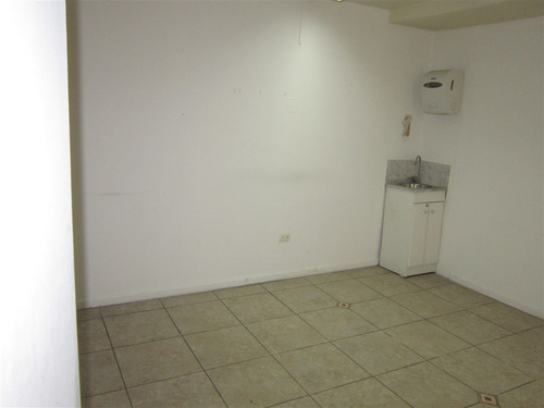 Amplia Oficina En Venta En El Corazón De Providencia