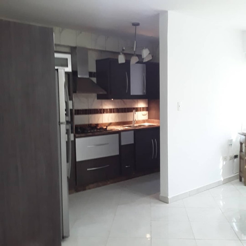 Imagen 5 de 6 de Alquilo Bello Apartamento Zona Norte