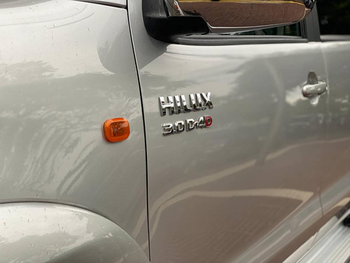 Toyota Hilux 3.0 Dc 4x2 Tdi Sr L12 2012