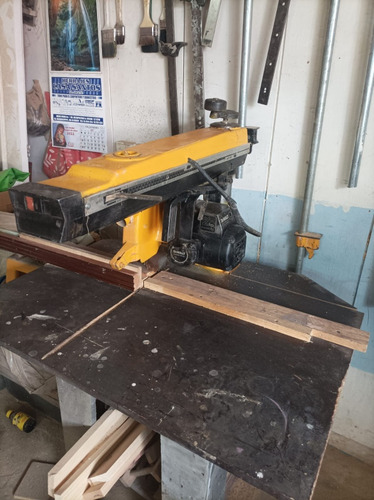Cierra Radial Dewalt Monofásica De 50cm (Usado)