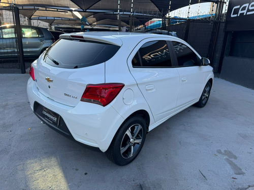 Chevrolet Onix 1.4 MPFI LTZ 8V FLEX 4P AUTOMÁTICO