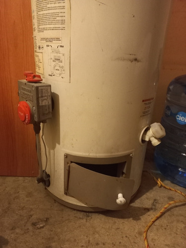 Imagen 2 de 4 de Boiler Calorex De 62 Litros