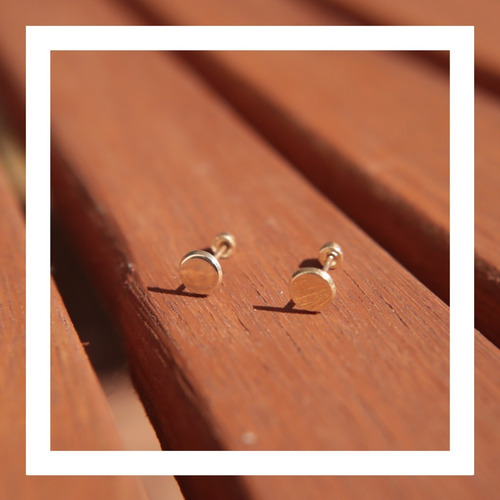 Aretes Broquel Circulo Liso Para Niña Y Adulto. Oro 10k