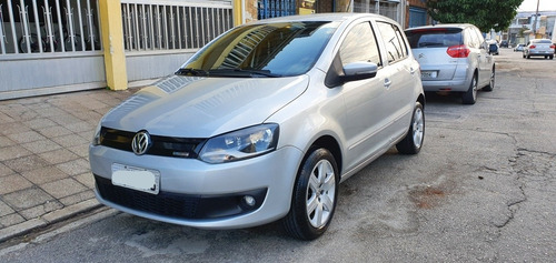 Volkswagen Fox 2014 1.0 12v Bluemotion Trend Total Flex 5p