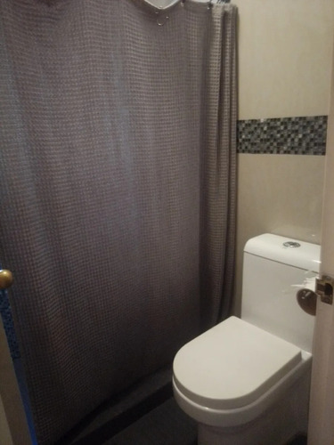 Alquilo Comodo Apartamento En Alquiler En La Castellana 54 M2 2h2b1p Pozo Vigilancia Gimnasio X7q