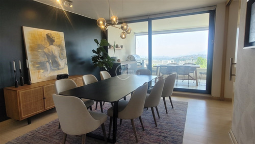 Departamento En Venta De 5 Dorm. En Las Condes