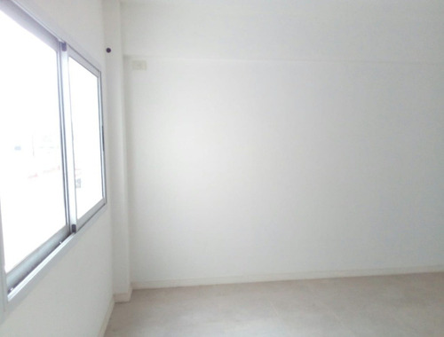 Imagen 4 de 14 de Departamento En Venta En Avellaneda Este