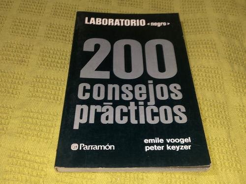 Laboratorio Negro / 200 Consejos Prácticos - Emile Voogel