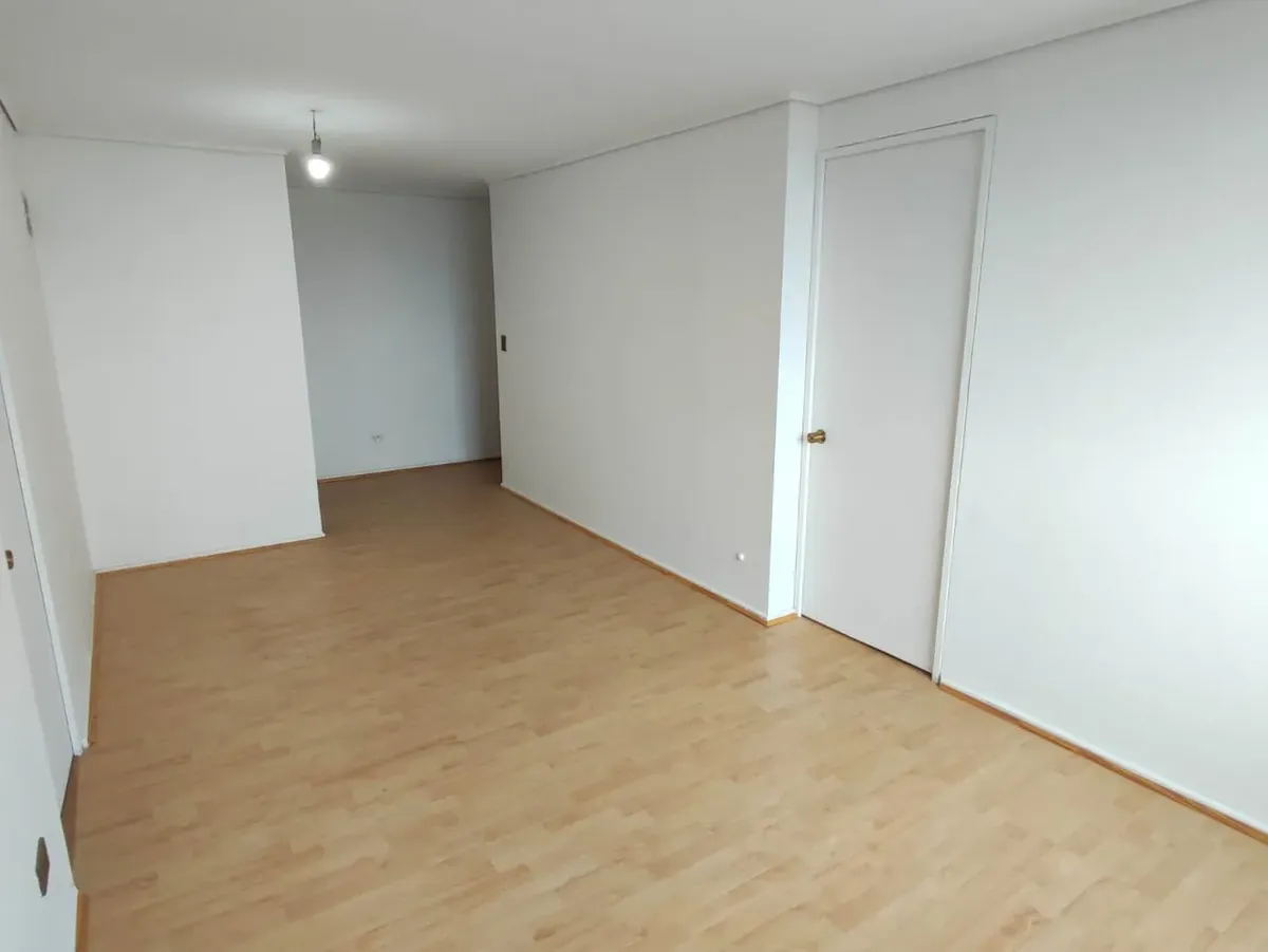 Imagen 4 de 15 de Santiago, Vende Depto. 2 Dorm, 2 Baños, 1 Estac Y Bodega.-