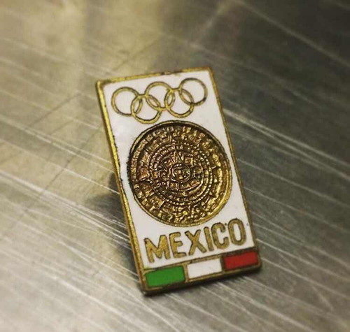  Mexico 68 Vintage Pin Original Olimpiada