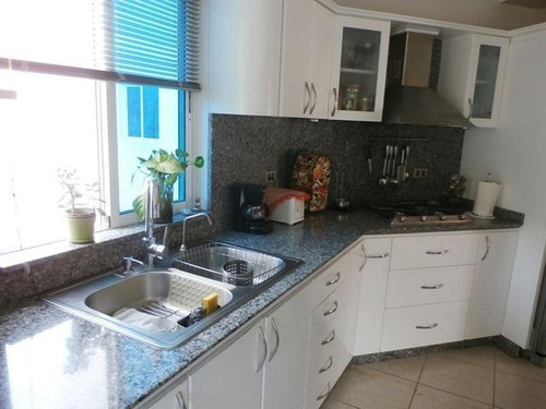 Imagen 6 de 10 de Rentahouse Carabobo Vende Apartamento Urb. El Parral Cod 22-9825 Forg