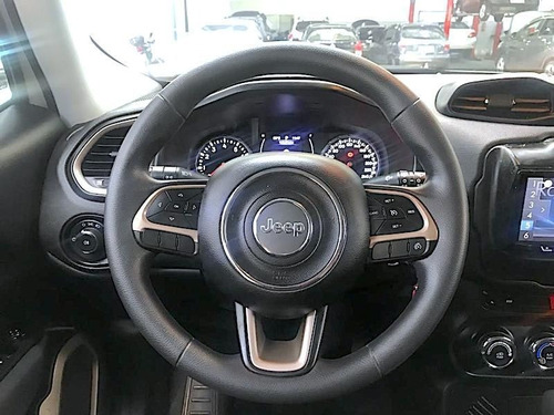 Jeep Renegade 1.8 Flex Autom.