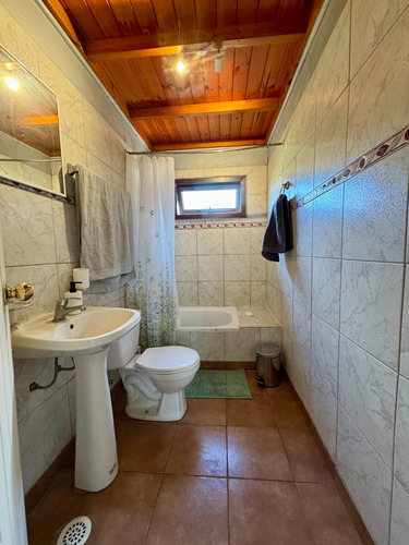 Casa Céntrica En Maitencillo 2 Pisos, Patio Amplio, Opción