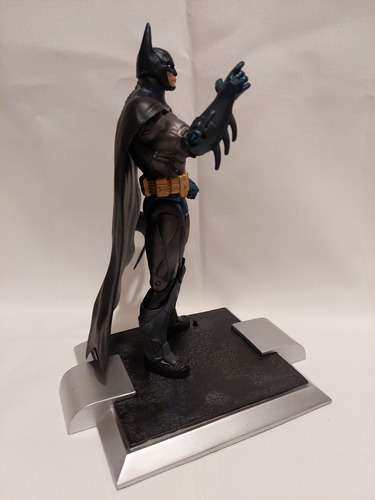 Batman (armored) - Arkham Asylum - Dc Comic - 18cm - 4 (Usado)