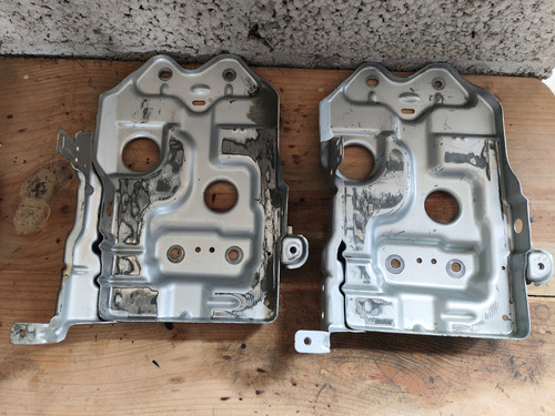 Base Porta Batería De Chevrolet Aveo 12 - 17 (Usado)
