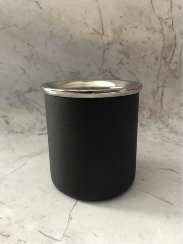 Imagen 2 de 5 de Mate De Acero + Bombilla Colores Lisos