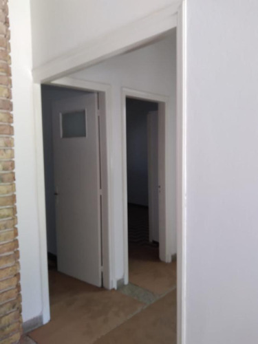 Casa En Venta 4 Dormitorios En Colon, Atencion Inversores !!!metros De Av Garzón, Buena Renta