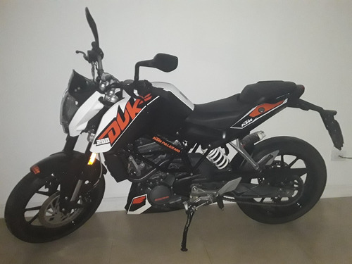 Imagen 2 de 8 de Ktm Duke 200. Impecable. Único Dueño 22.000km