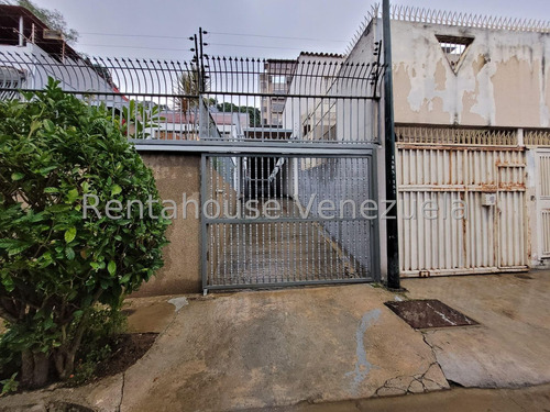 Anexo En Alquiler En El Marqués Mls 25-5433 Yf