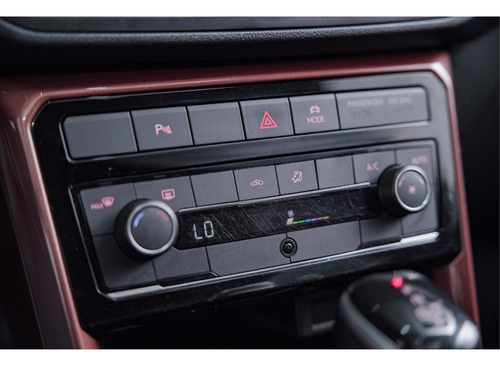 Volkswagen T-Cross 1.0 200 TSI TOTAL FLEX COMFORTLINE AUTOMÁTICO