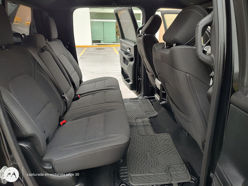 Ram 1500 Lone Star 4x2 Doble Cabina