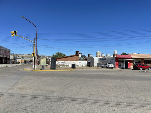 Imagen 6 de 7 de Excelente Esquina Céntrica C/ Proyecto 5 Pisos