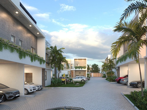 Casa Unifamiliar En Proyecto Cerrado En Arroyo Hondo Viejo De 3 Habitaciones Con 4 Parqueos 