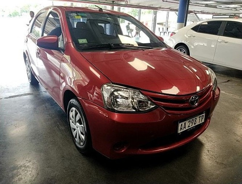 Toyota Etios Xs Mt6 2016