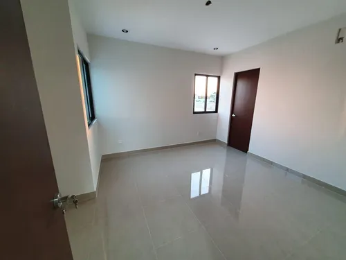 Casa En Venta Merida, San Diego Cutz En Privada, Modelo Pos, Lista.